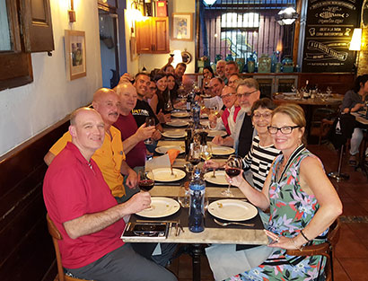 Ankunft in Barcelona – Sicherheitseinweisung - Welcome-Dinner