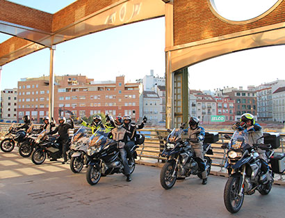 Ankunft in Malaga – Sicherheitseinweisung - Welcome-Dinner